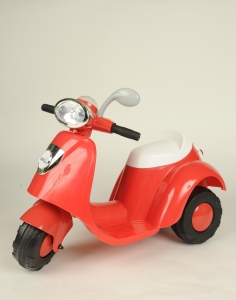 EB313_SCOOTER