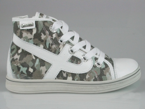 GORE-TEX_PRIMIGI_Jumpy_camo_89.90euros