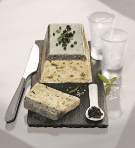 Terrine_esturgeon_caviar_pointe_de_vodka_AMBIANCE0001