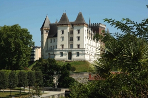 facade_ouest_chateau_pau