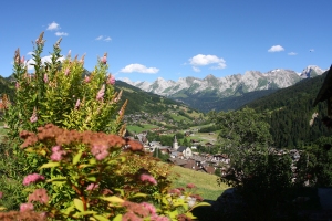 Vue_Le_Grand-Bornand__E._Lantelme