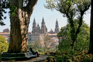 SANTIAGO._Alameda_Park_and_views