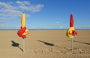 Plage_4_-_Parasols__Patrice_Le_Bris