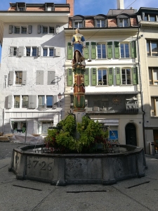 FONTAINE