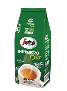 INTERMEZZO_BIO